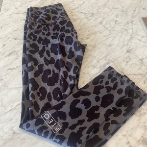 El Toro 25" Magnet Leopard x Hunter Elam- Romey Free FLEO